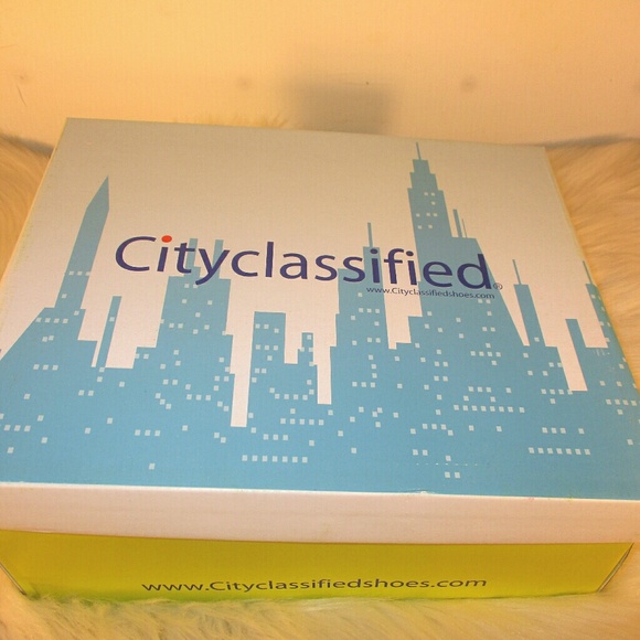 City Classified Miracle booties NIB - Picture 4 of 8